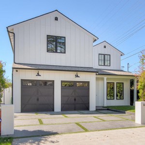 Bravo Stars Dish Out $2M For a San Fernando Valley Farmhouse