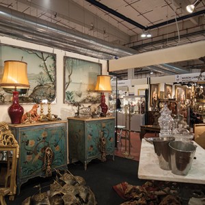 A Guided Antique Tour in Parma Unveils Exceptional Finds