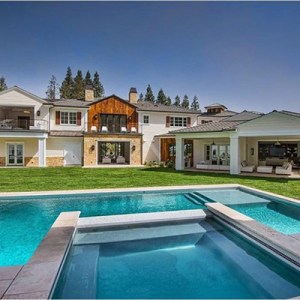 Hidden Hills Welcomes Yet Another Pop Star to the Neighborhood