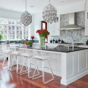 Designer Ron Marshall Decorates a French Provincial in Fairfield County